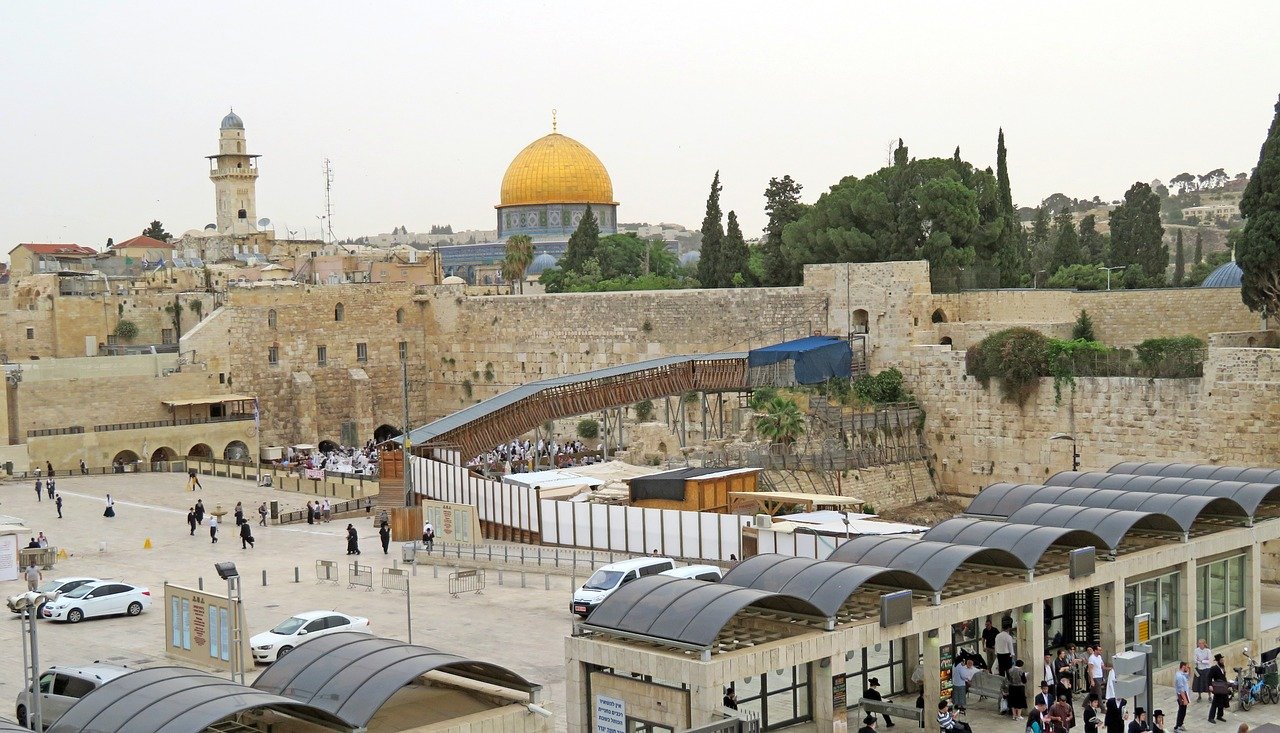 O Significado do Muro das Lamentações em Jerusalém